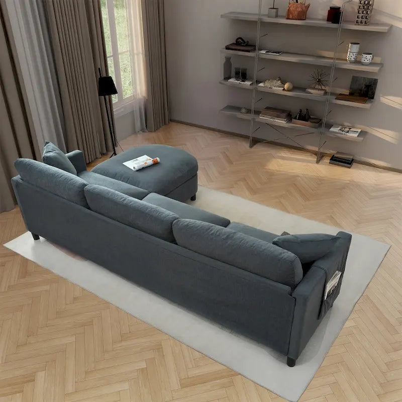 Divano a 3 posti Elegance con cuscini decorativi e pouf per soggiorno