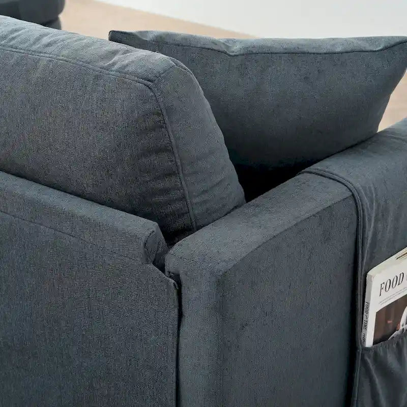 Divano a 3 posti Elegance con cuscini decorativi e pouf per soggiorno