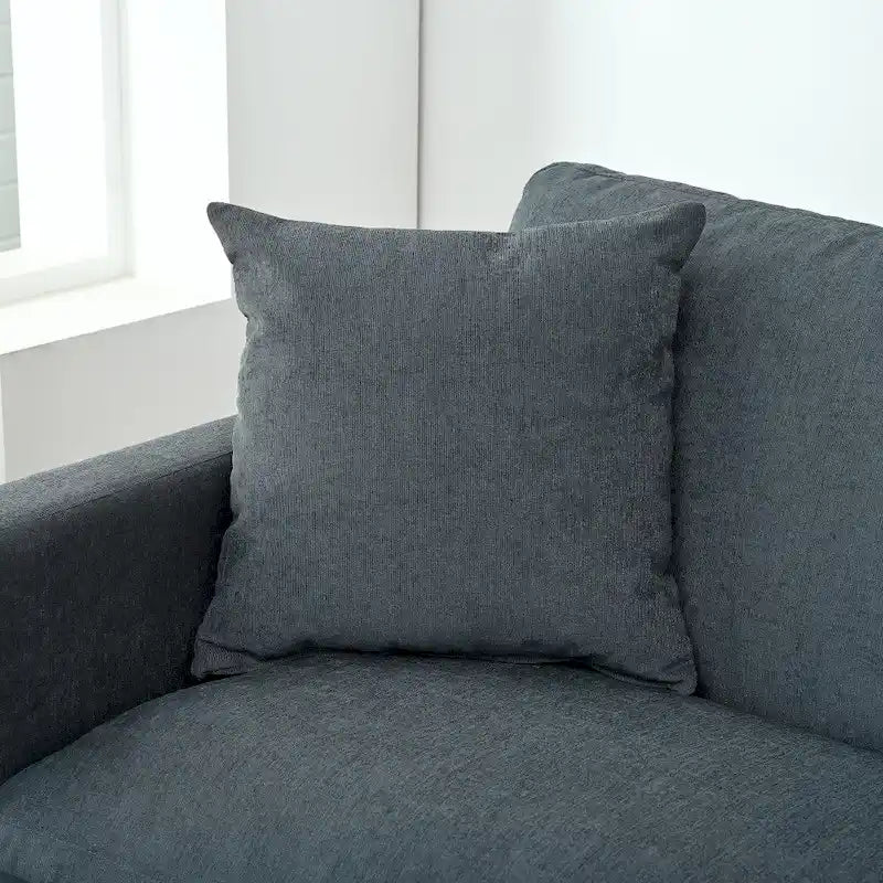 Divano a 3 posti Elegance con cuscini decorativi e pouf per soggiorno