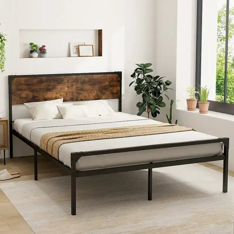 Letto a piattaforma matrimoniale/queen con testiera e pediera rustiche