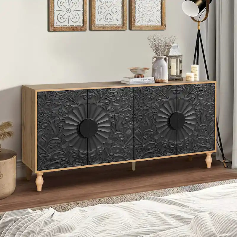 Anta con design simmetrico intagliato e cornice color legno per tavolino porta TV