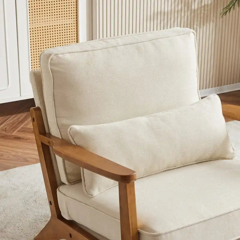 Poltrona d'accento rivestita in misto lino con gambe in legno e un cuscino, beige