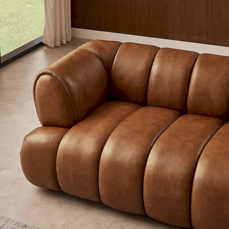 Divano di lusso Mid-Century Modern in pelle color cognac