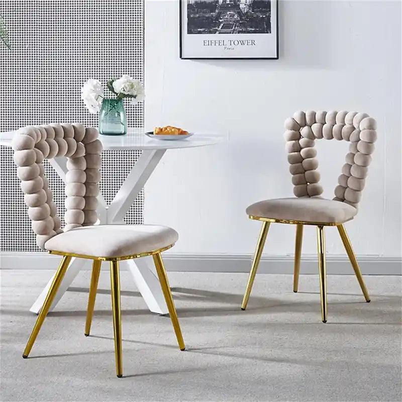 Sedia da pranzo moderna con gambe in metallo