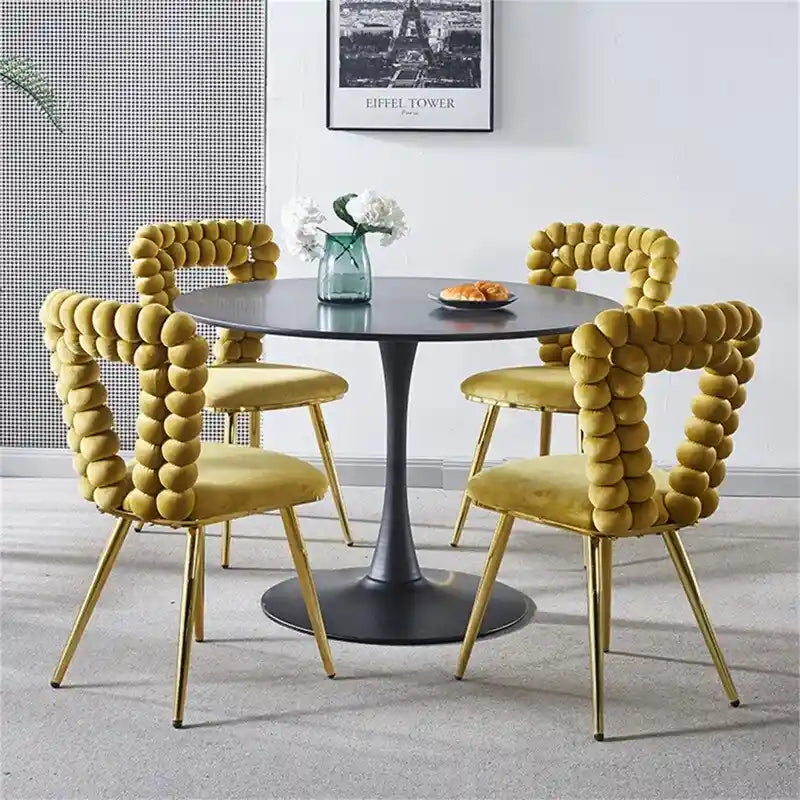 Sedia da pranzo moderna con gambe in metallo