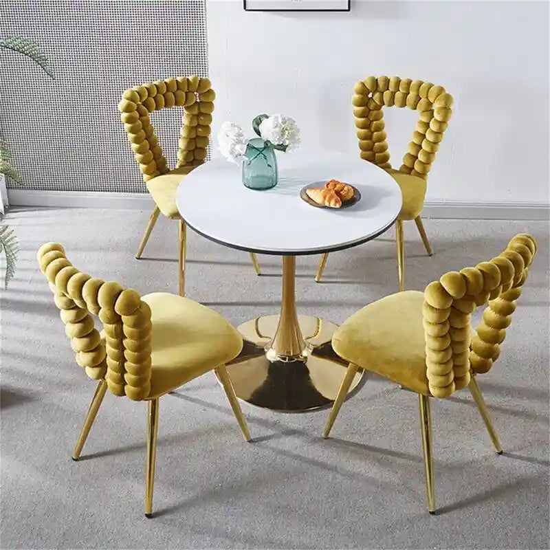 Sedia da pranzo moderna con gambe in metallo