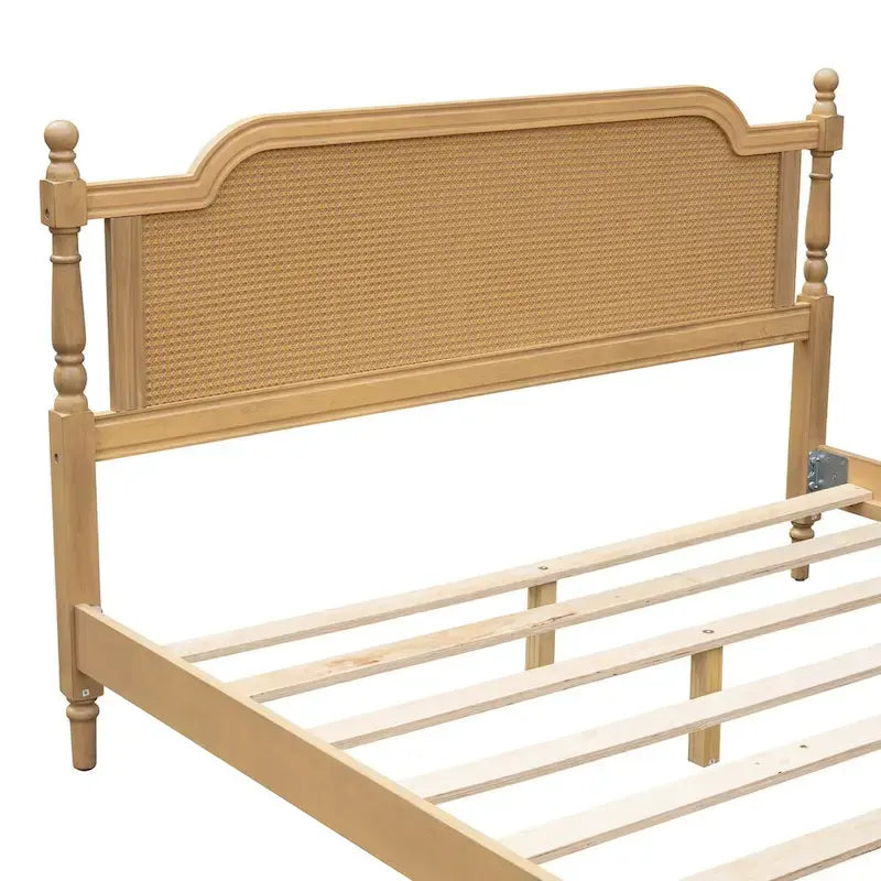 Giroletto in rattan stile tradizionale, non è richiesta la rete a doghe con cornice