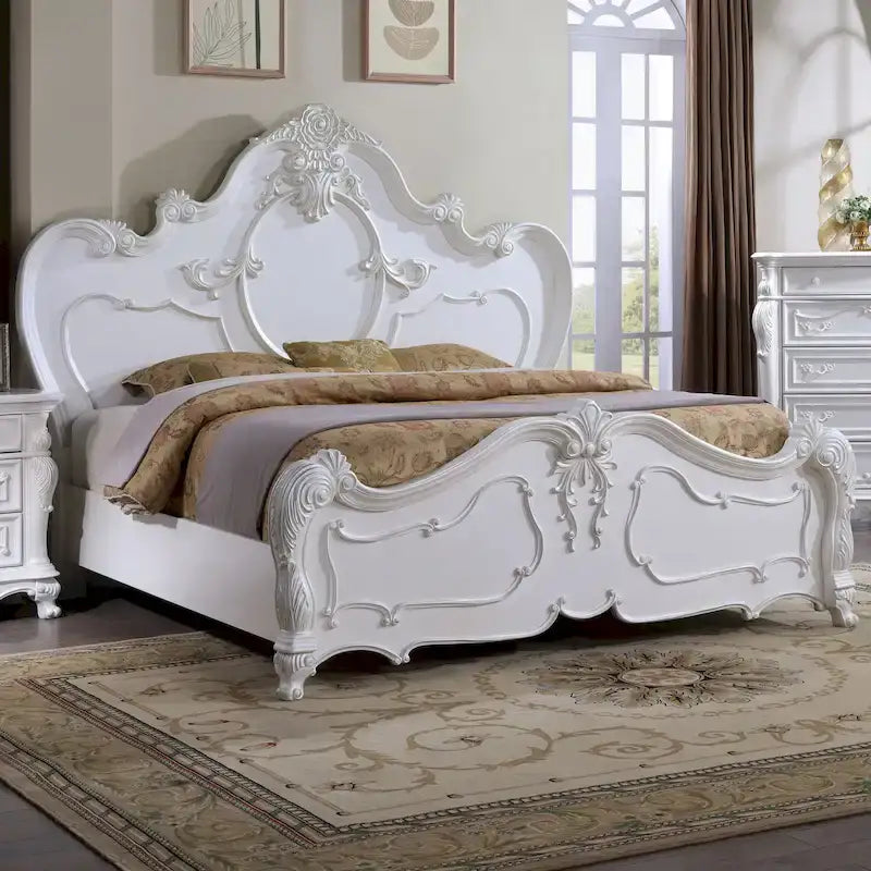 Letto in legno massello tradizionale con pannello