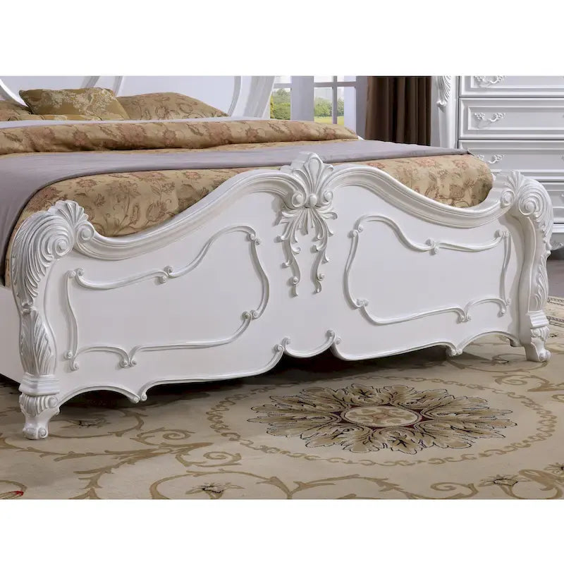 Letto in legno massello tradizionale con pannello